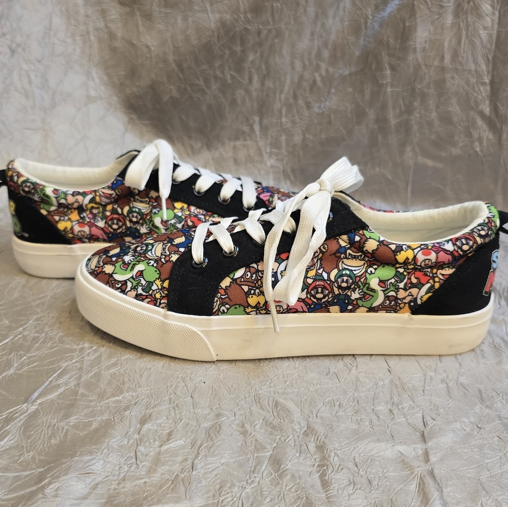 Nintendo Super Mario Sneakers SZ 5